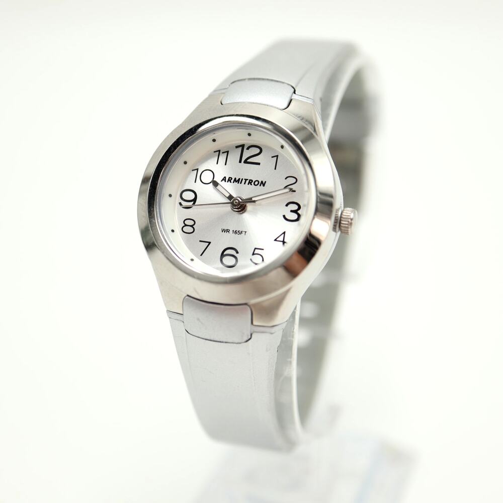 Armitron Sport Womens Analog Watch 27mm Gray Silver Dial with New Battery